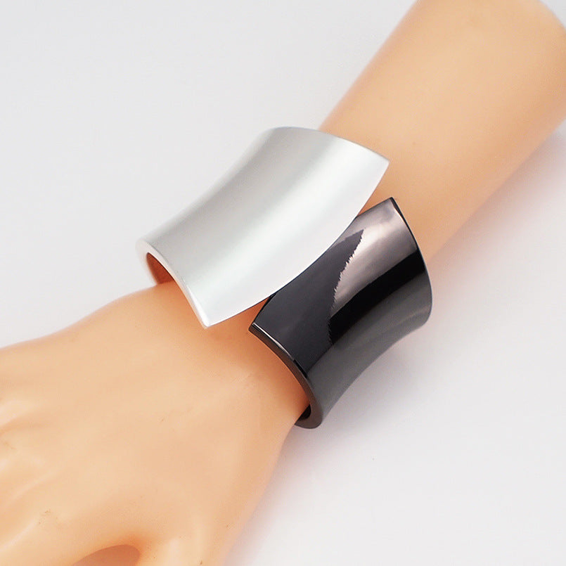 European and American exaggerated metal glossy punk super wide bracelet