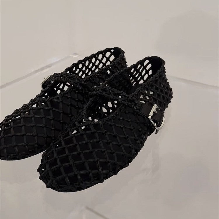 Weaving Hollow One Word With Mary Jane Shoes