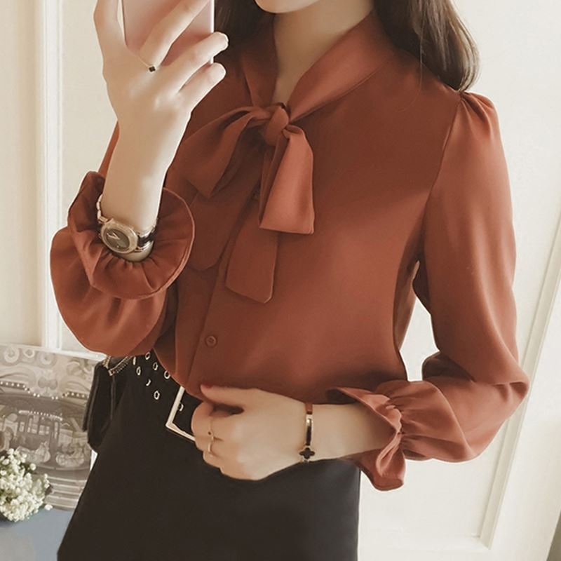 Bow tie top