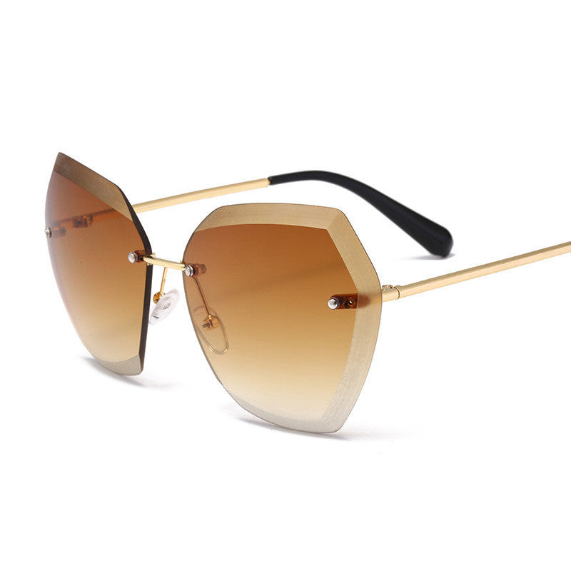 Ocean Piece Sunglasses European And American Trend Glasses Cut-edge Sunglasses