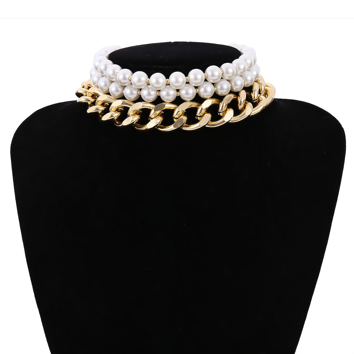 Geometric Imitation Pearl Necklace