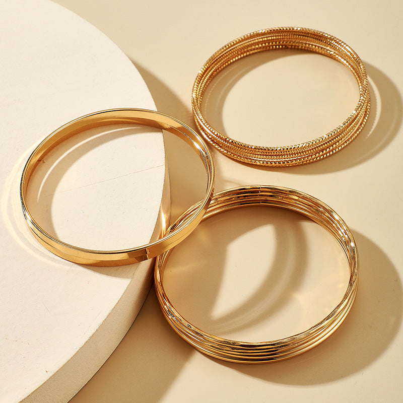 Temperament Wide Face Bracelet