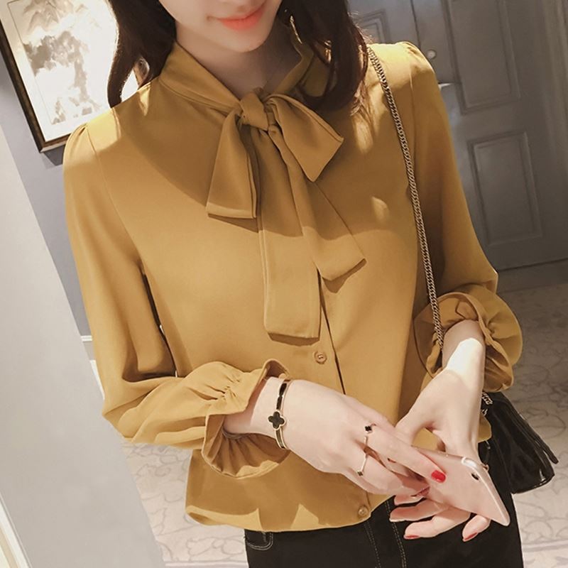 Bow tie top