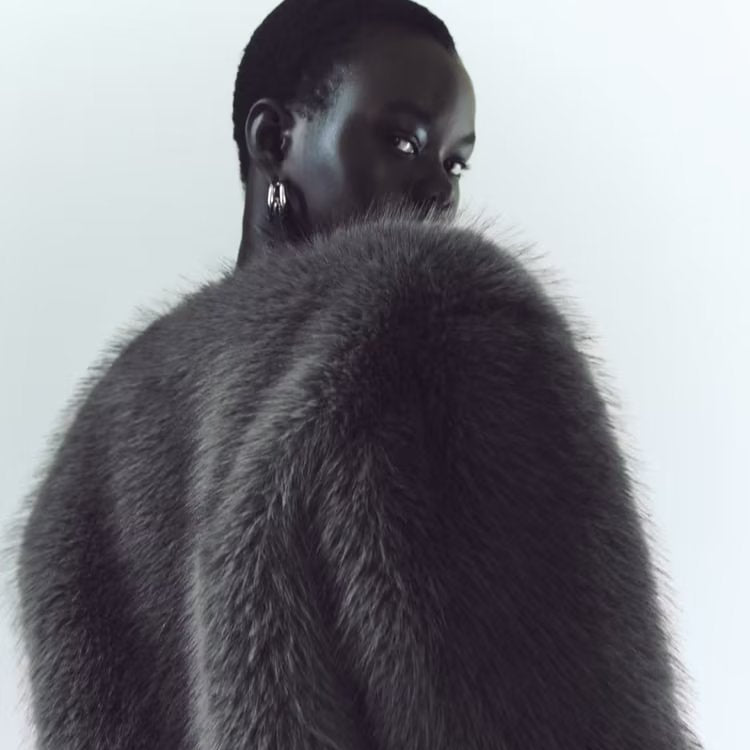 Faux Fur O-neck Short Women's Jacket Coat