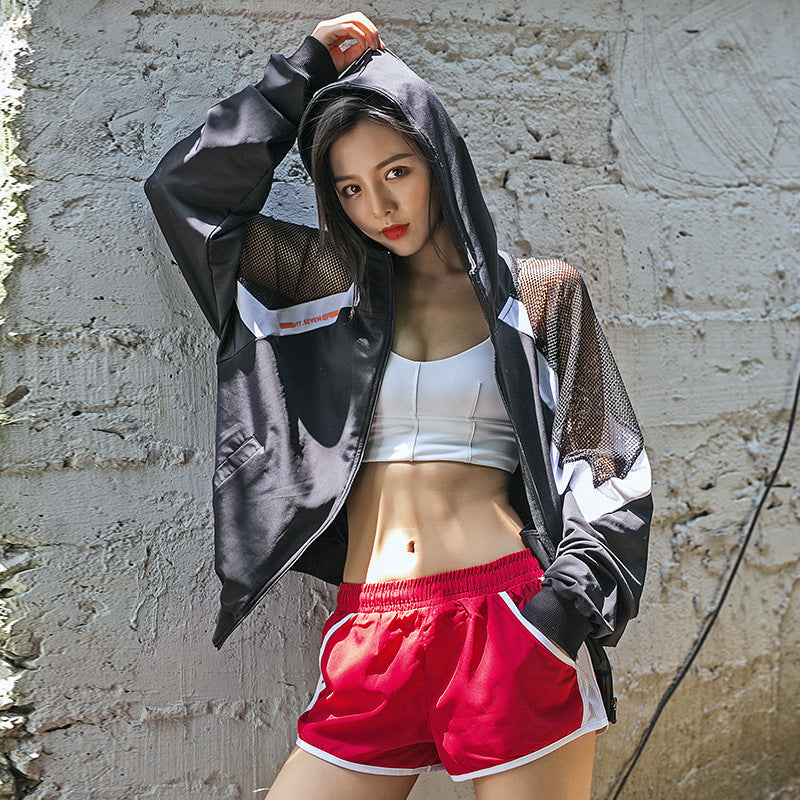 Mesh stitching breathable jacket