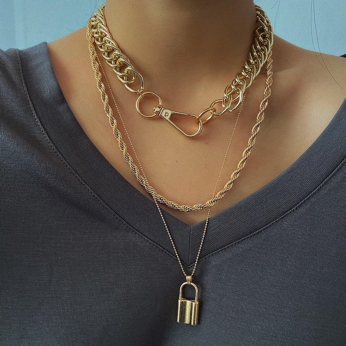 Multi-layer chain mixed sweater chain