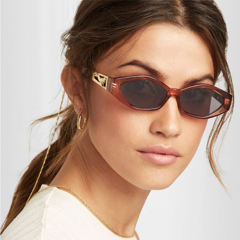 Angular Cat-eye Sunglasses, Modern Retro Temples In The Shape Of A Jumping Cheetah