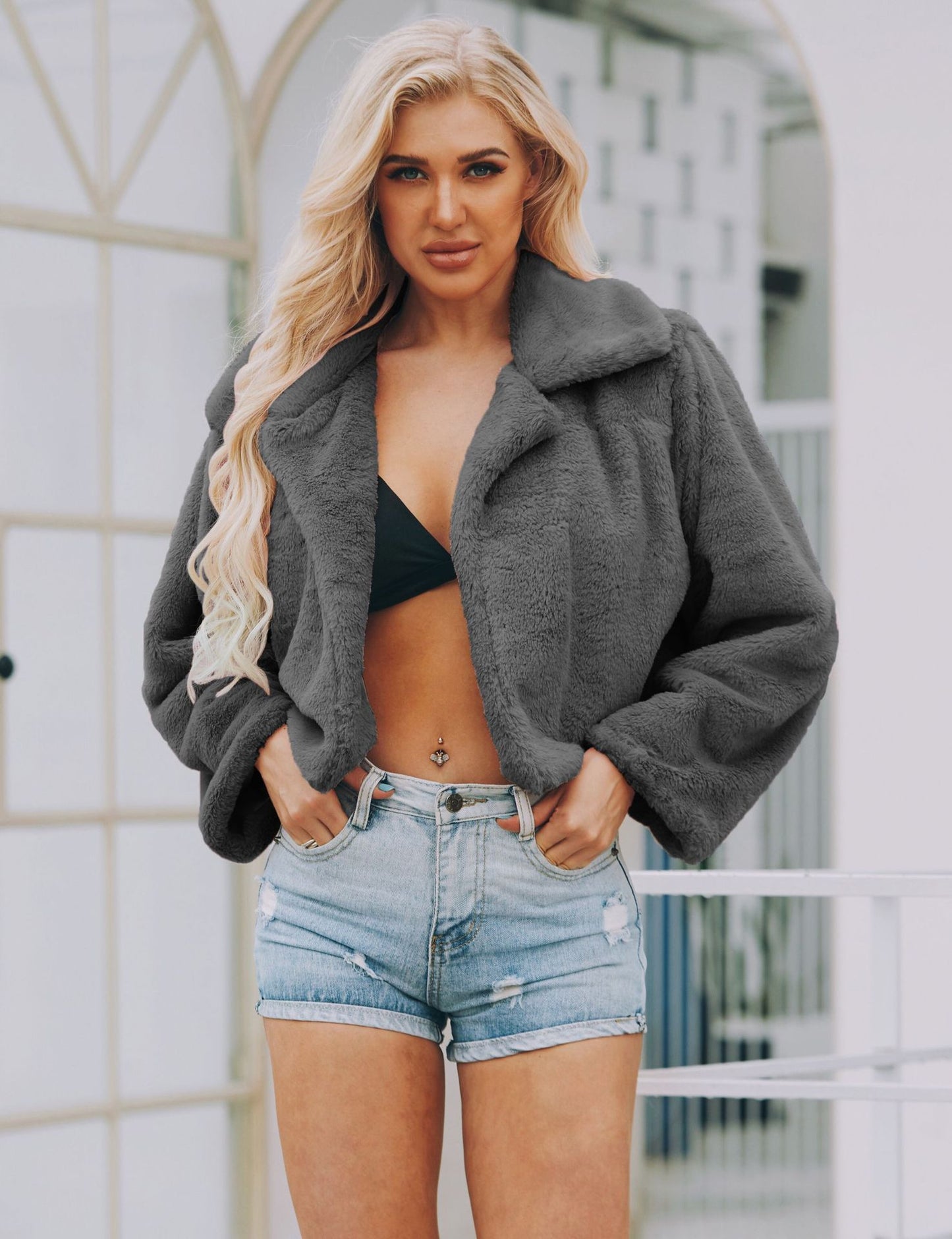 Short square collar faux fur coat