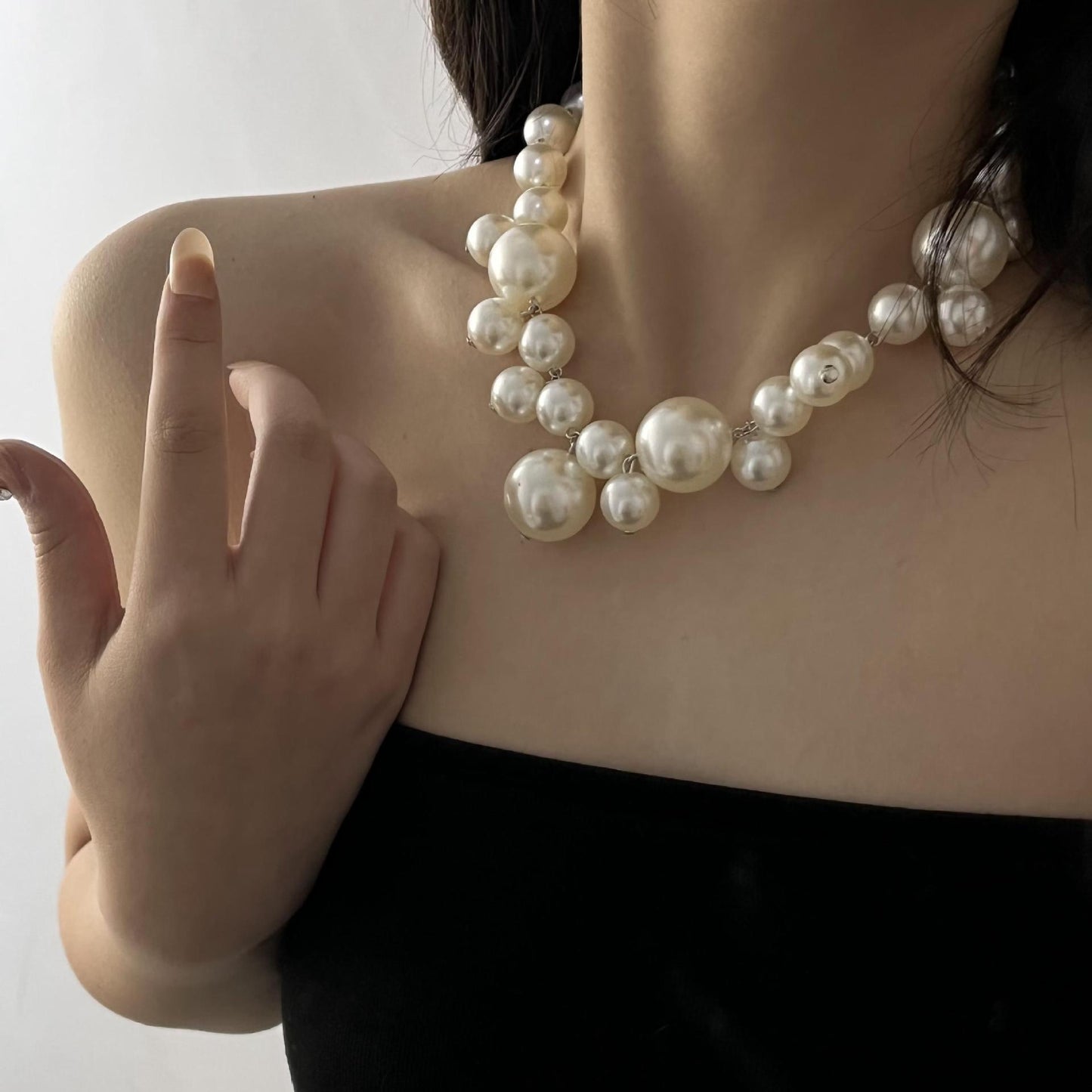 Large And Small Pearls Stitching Light Luxury Necklace