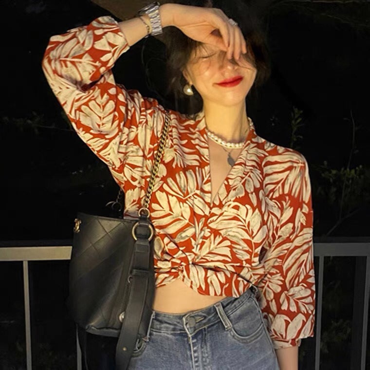 Printed V-neck Cross-tie Bow Shirt