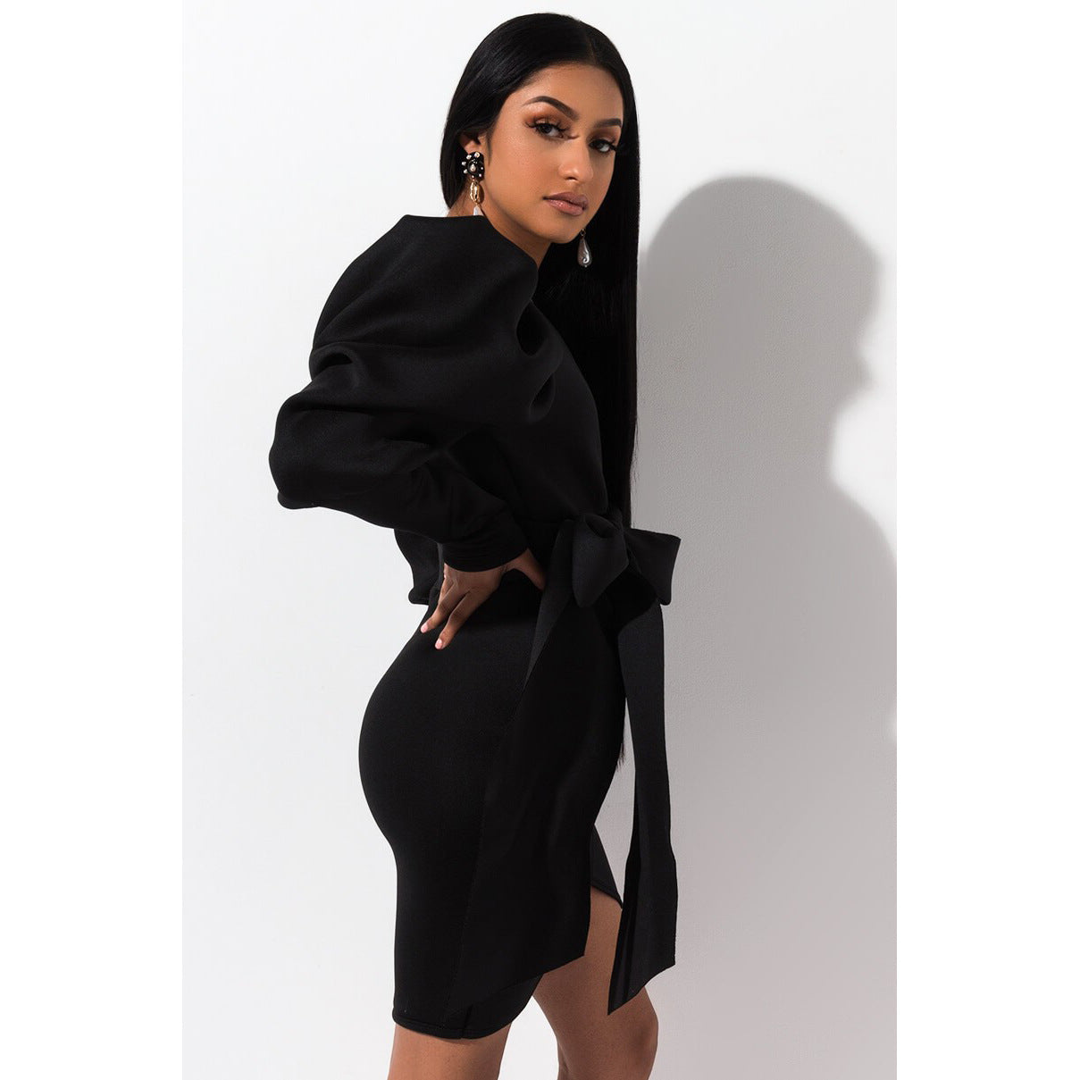 V-neck puff sleeve bow tie dress