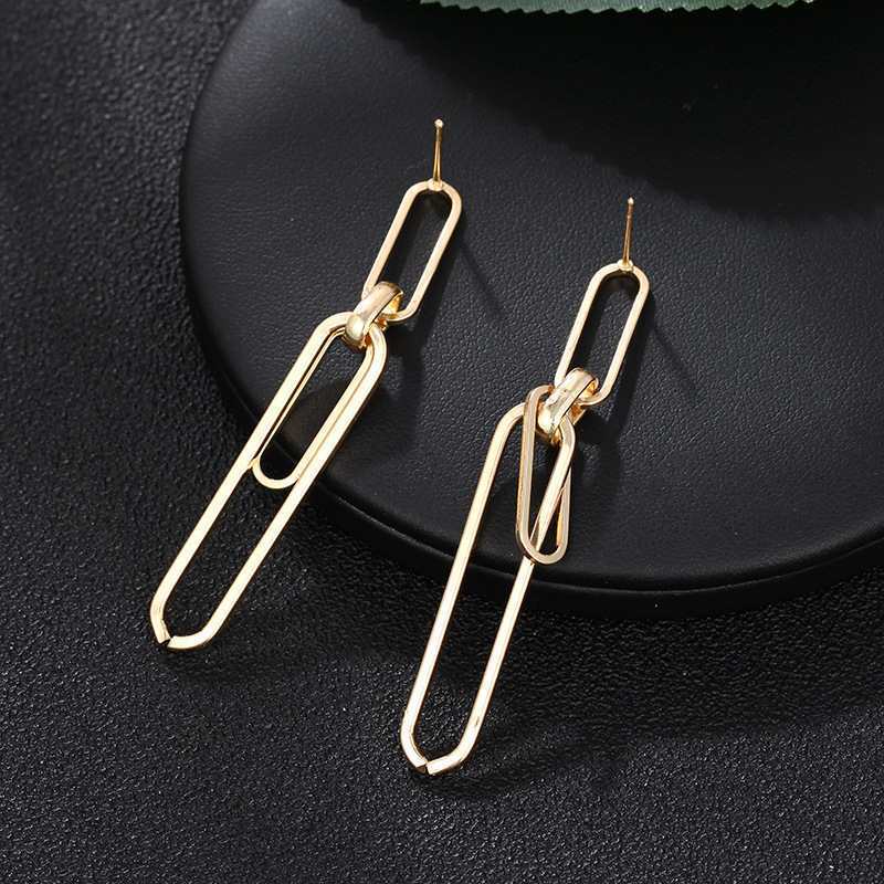 Simple Women Vintage Metal Glossy Surface Geometric Clip Earrings
