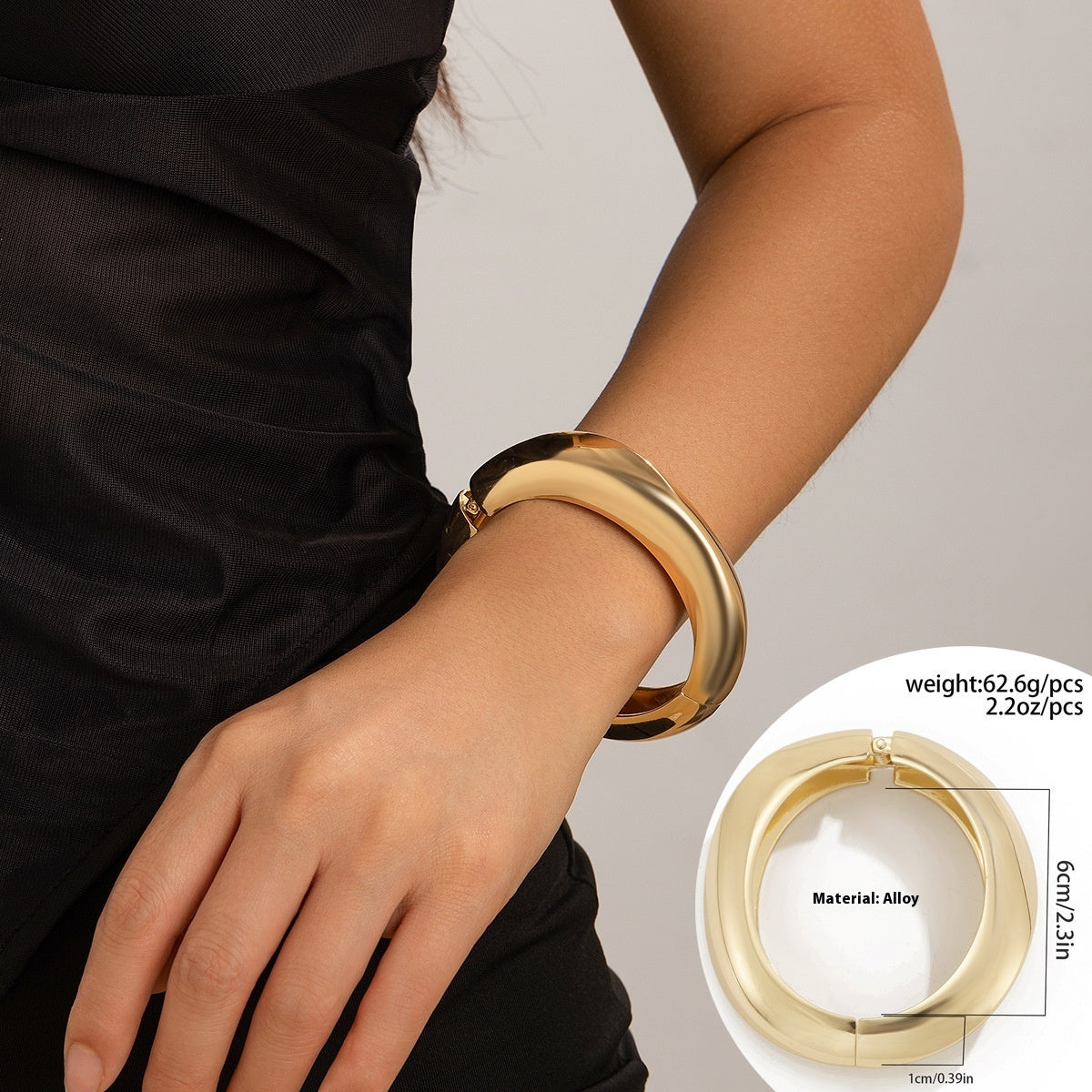 Metal Glossy Water Droplet Hugging Bracelet For Fashionable