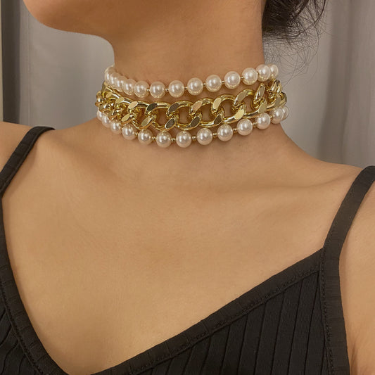 Geometric Imitation Pearl Necklace