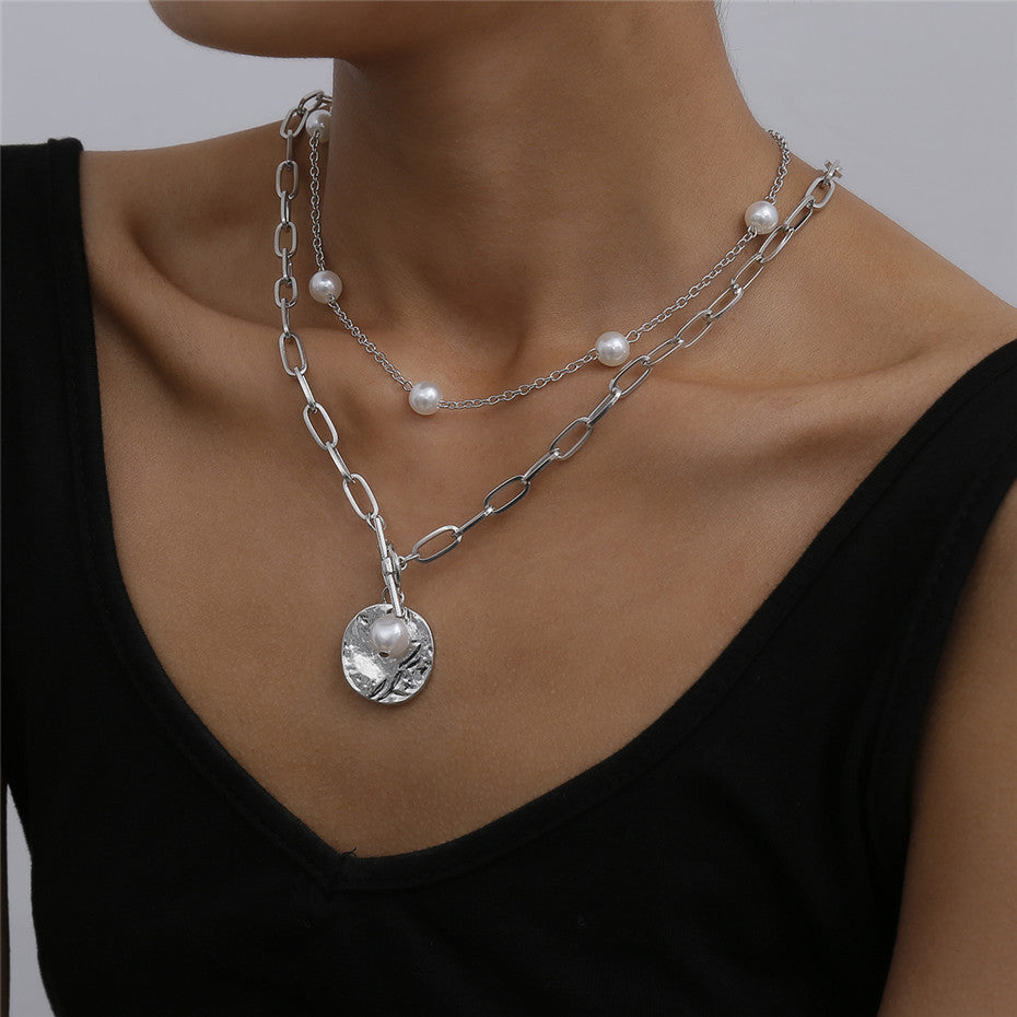 Pearl coin pendant necklace
