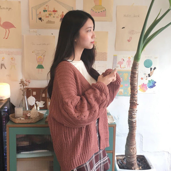Mid-length versatile knit cardigan