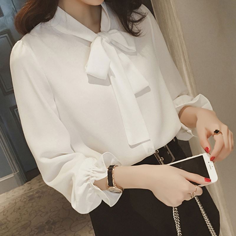 Bow tie top