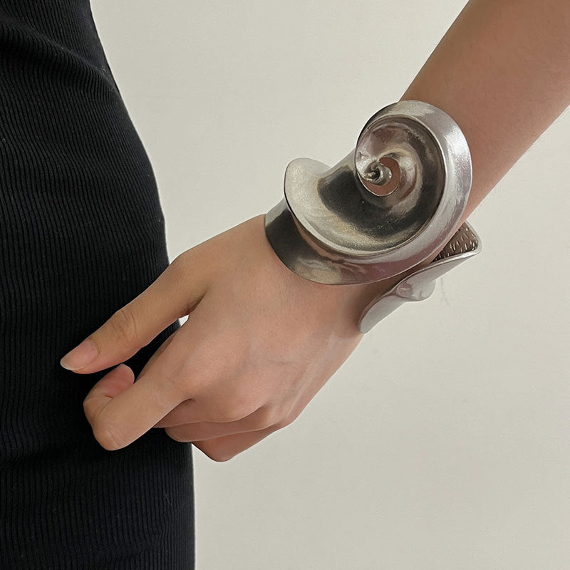 Heavy Industry Exaggerated Metal Twisted Wide Elastic Bracelet