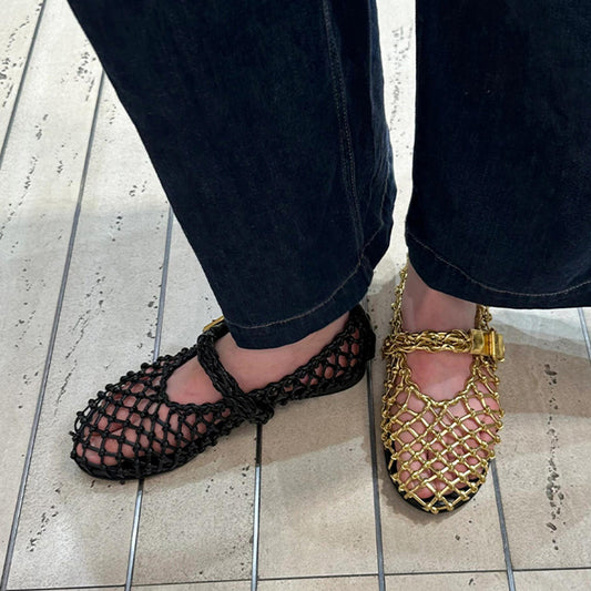Weaving Hollow One Word With Mary Jane Shoes