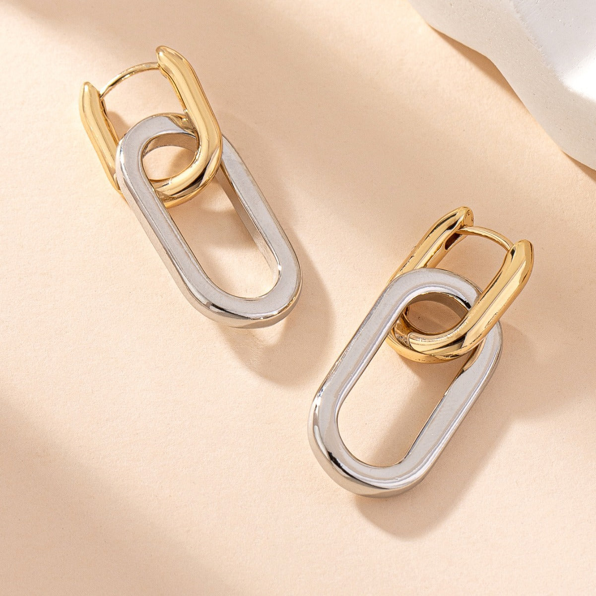 Fashion Simple Stitching Geometric Mixed Color Fusion Alloy Temperament Earrings