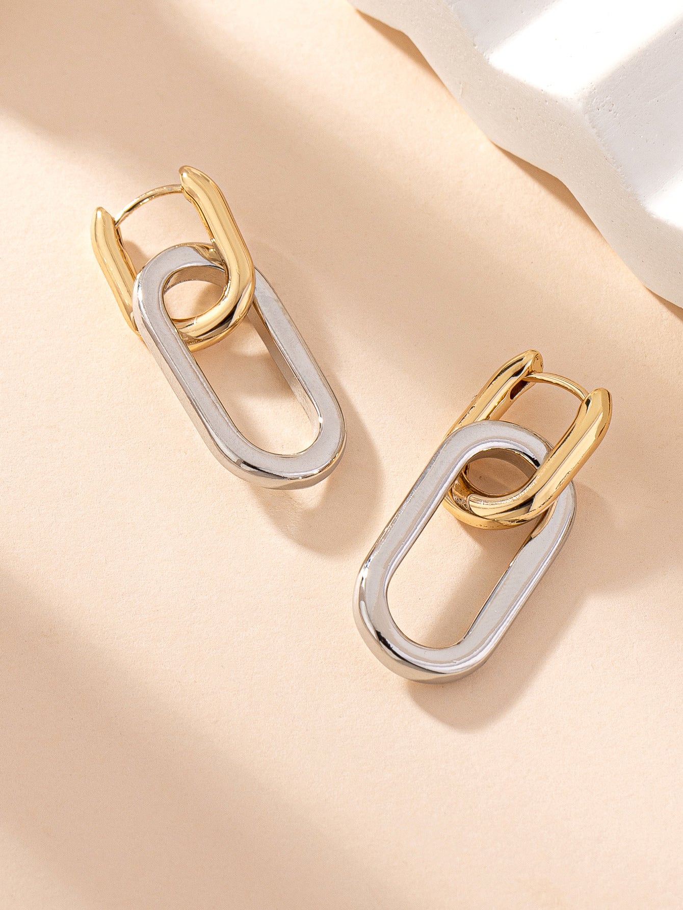Fashion Simple Stitching Geometric Mixed Color Fusion Alloy Temperament Earrings